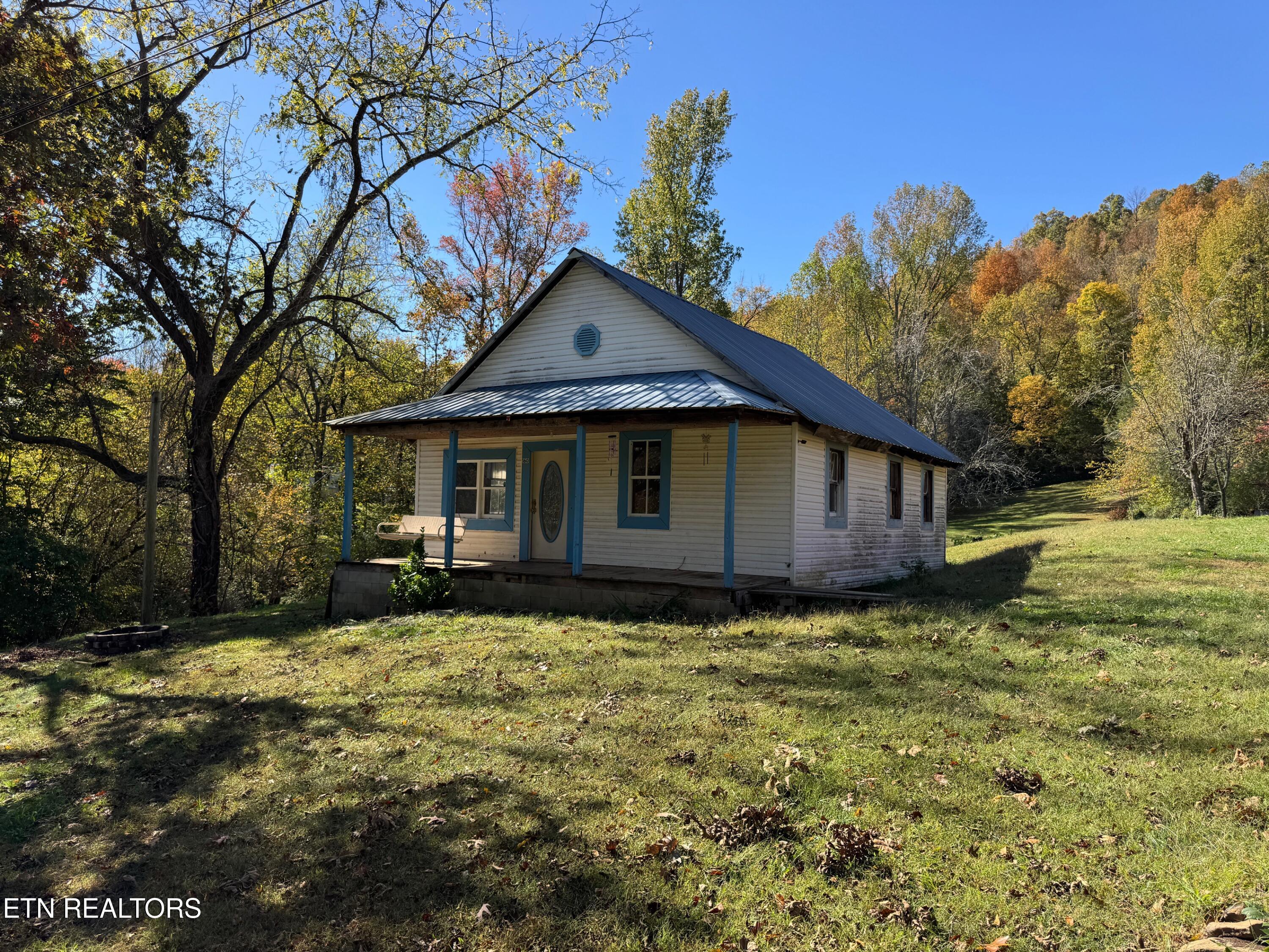 160 Laco Road Huntsville, TN 37756 - Photo 2 of 18 Pic 2