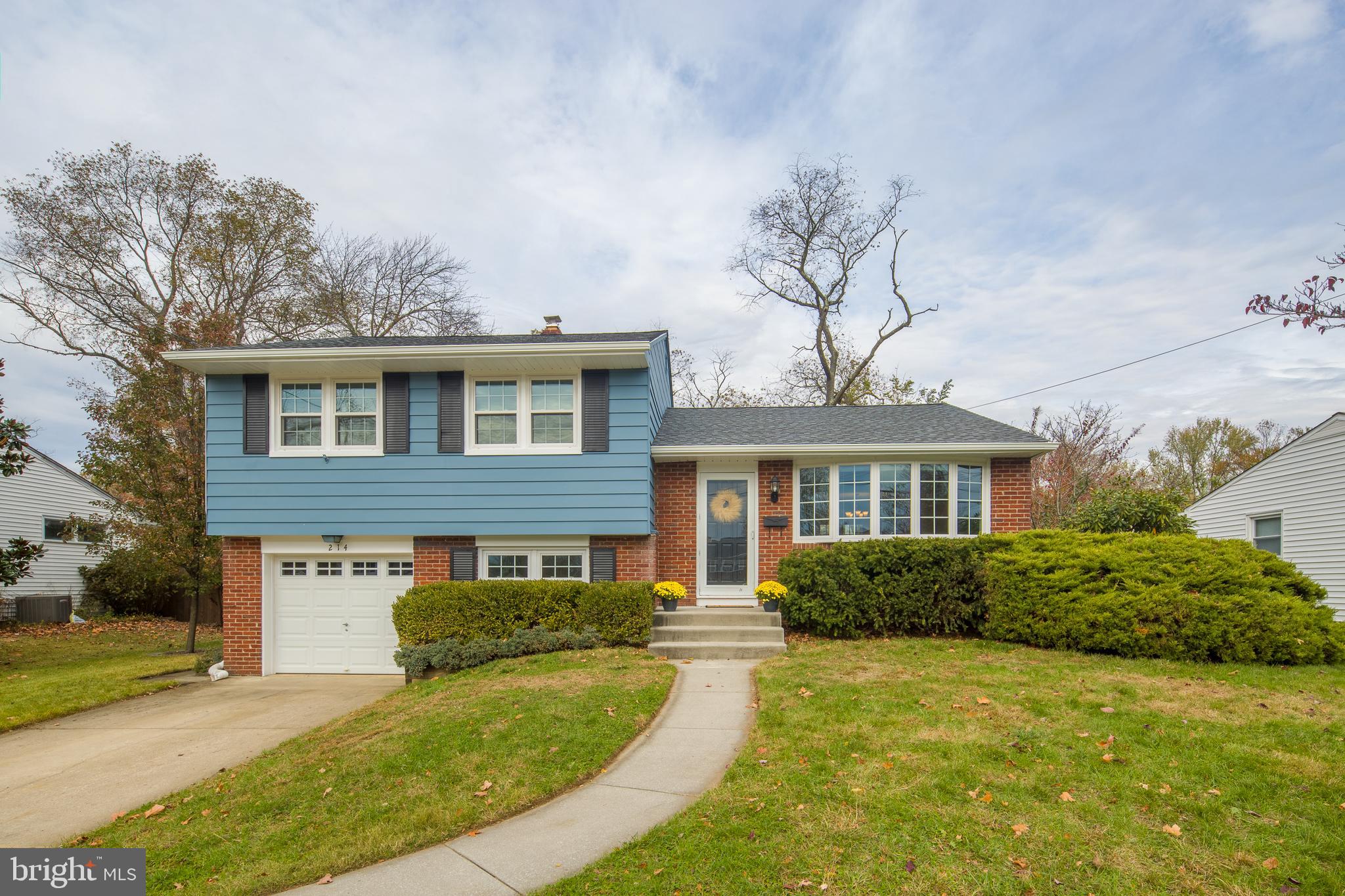 214 North Brookfield Road Cherry Hill, NJ 08034 - Photo 1 of 25 Gallery Image 1
