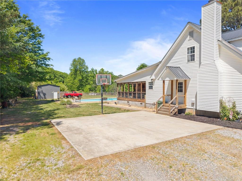 7501 Lula Road Lula, GA 30554 - Photo 5 of 39