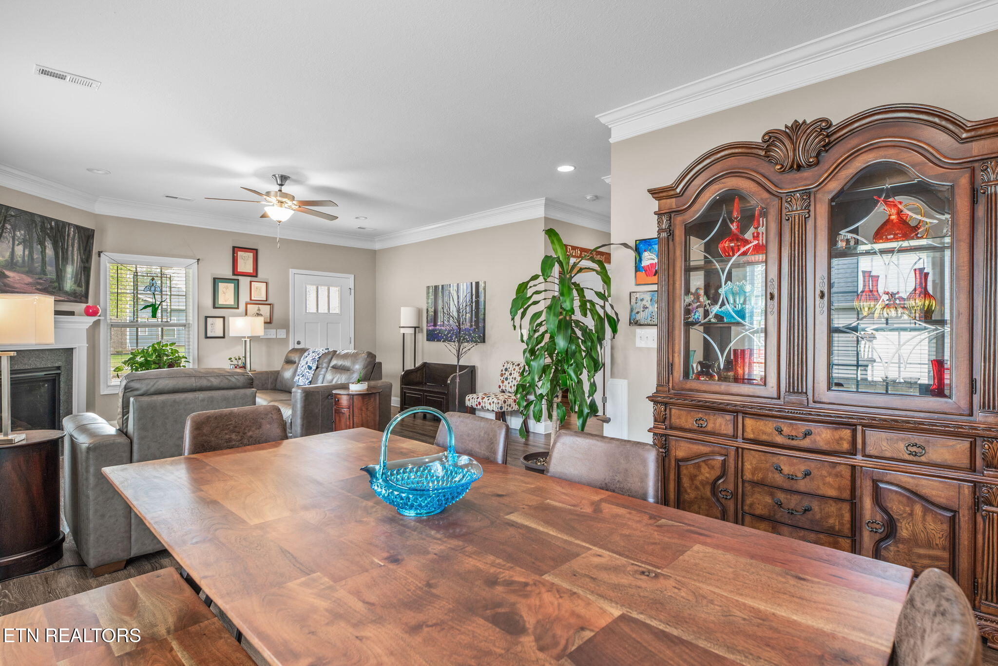 139 Hackberry Street Oak Ridge, TN 37830 - Photo 10 of 49 10-web-or-mls-Hckbrry139 (30)