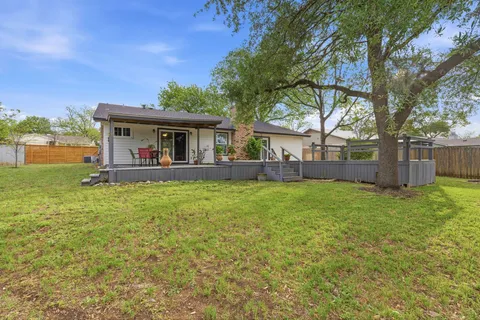 $525,000 | 2405 Stone River Drive, Austin, TX 78745