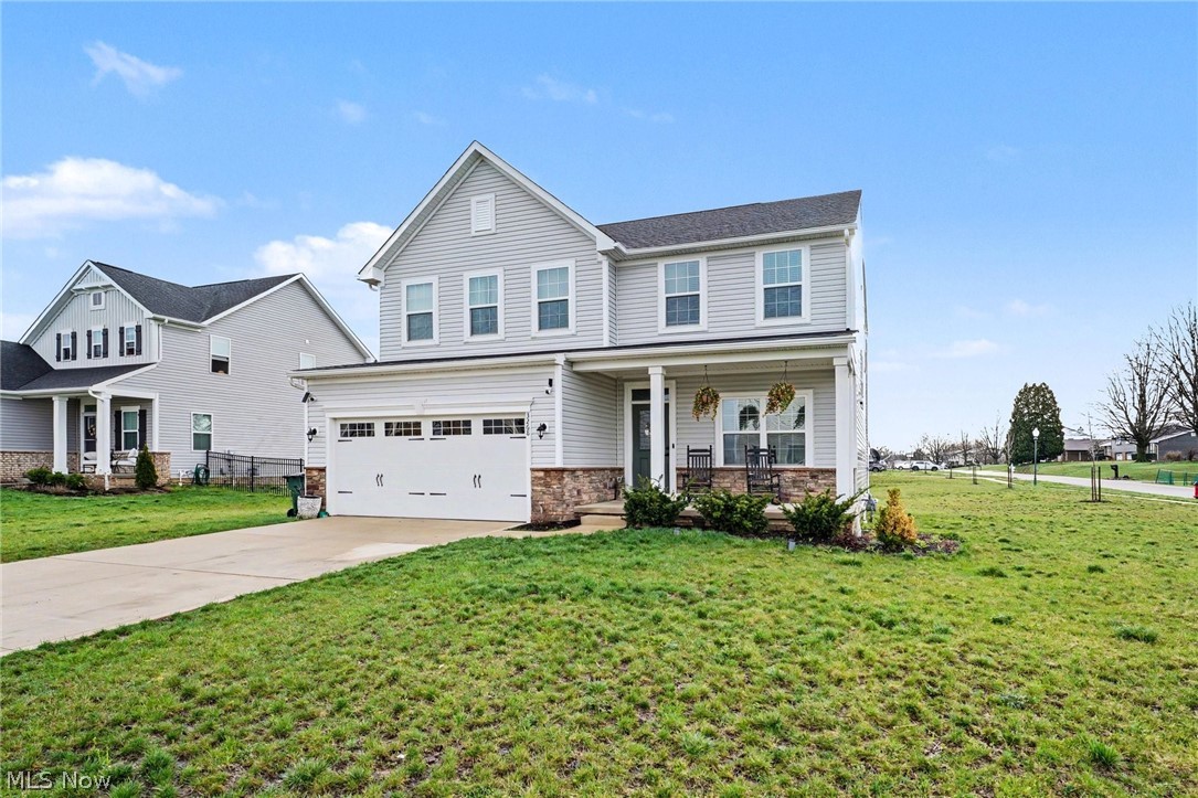 3268 Stoneleigh Road Northeast Canton, OH 44721 - Photo 3 of 33