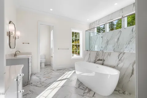 $1,999,000 | 6 Chantilly Place, Durham, NC 27707