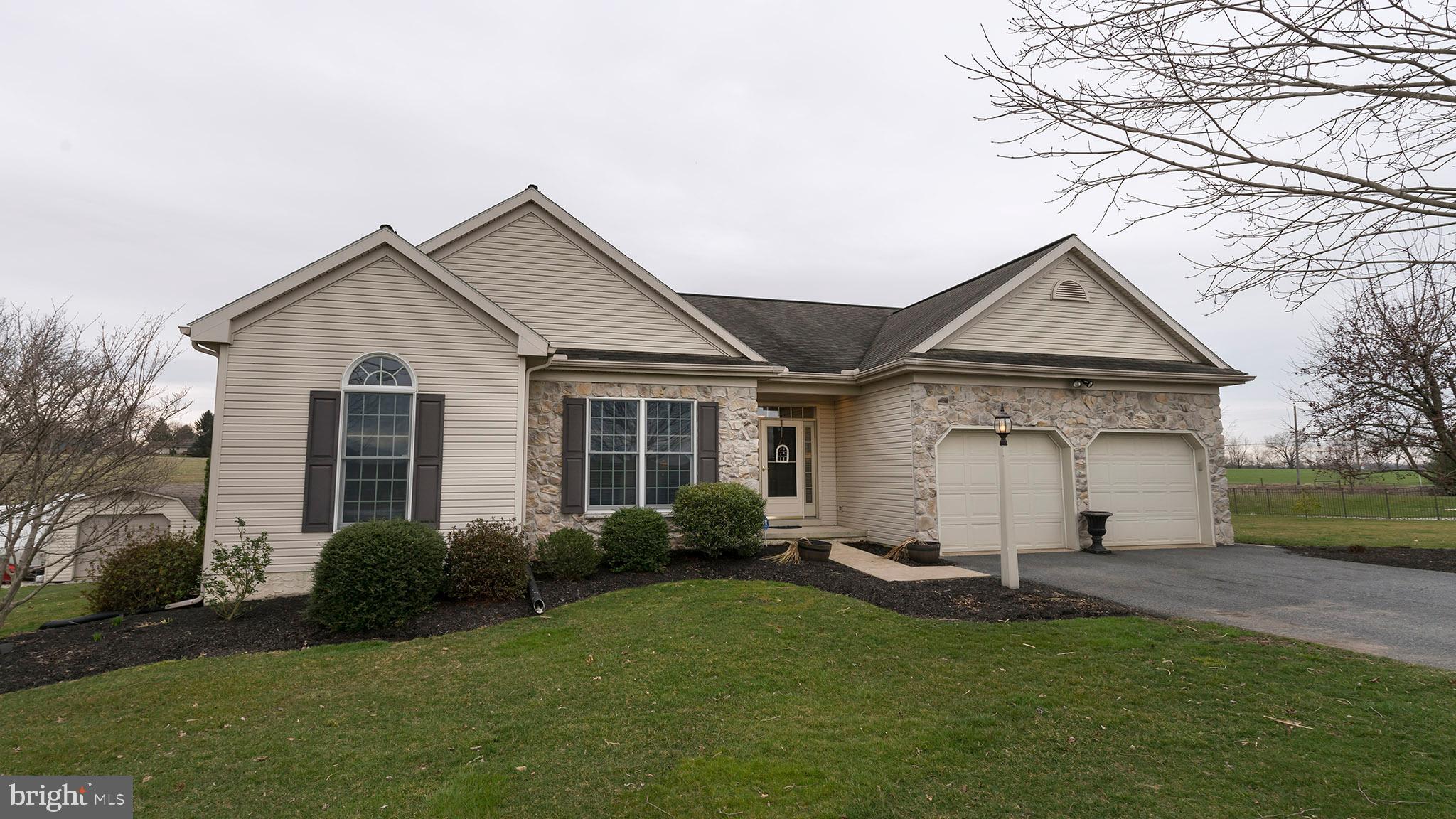 1760 West Ridge Road Elizabethtown, PA 17022 - Photo 2 of 35 Gallery Image 2