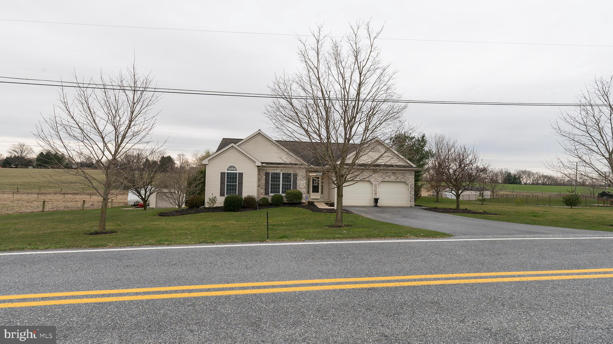1760 West Ridge Road Elizabethtown, PA 17022 - Photo 4 of 35 Gallery Image 4
