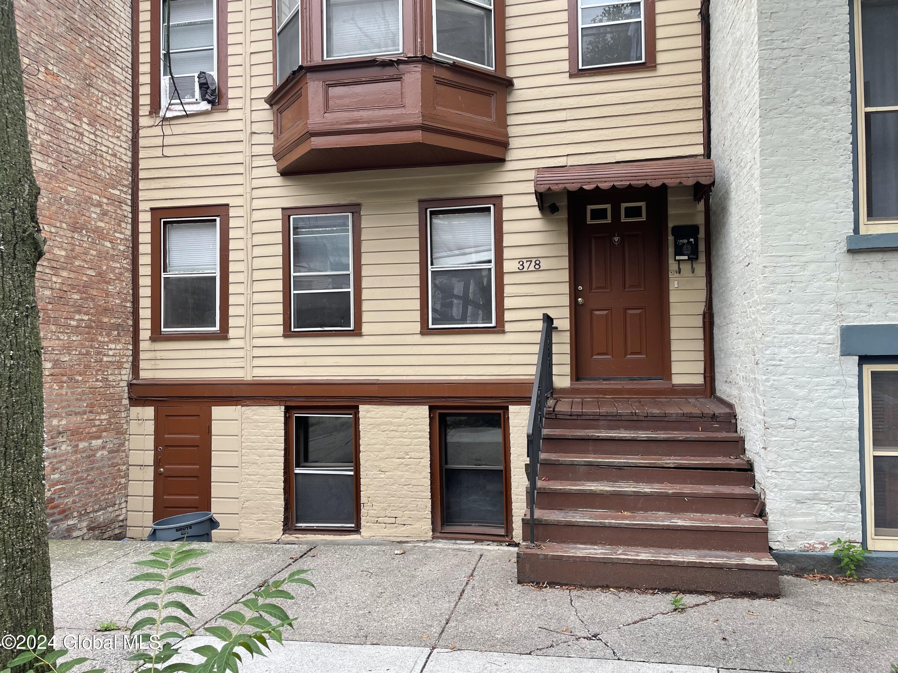 378 Hamilton Street Albany, NY 12210 - Photo 19 of 30 IMG_9923