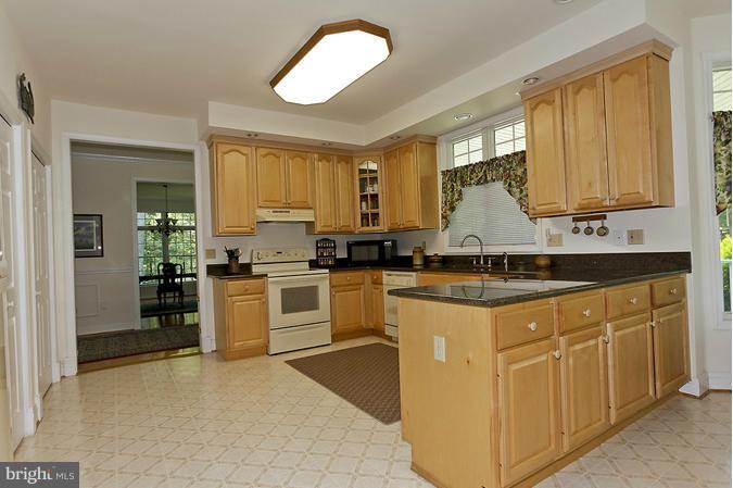 13400 Joy Road Lusby, MD 20657 - Photo 14 of 29 Kitchen