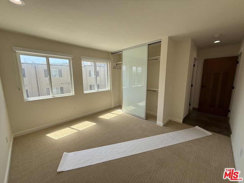 2 Catamaran Street, Unit 3 Marina del Rey, CA 90292 - Photo 21 of 40