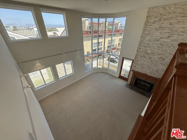 $15,000 | 2 Catamaran Street, Unit 3, Marina del Rey, CA 90292