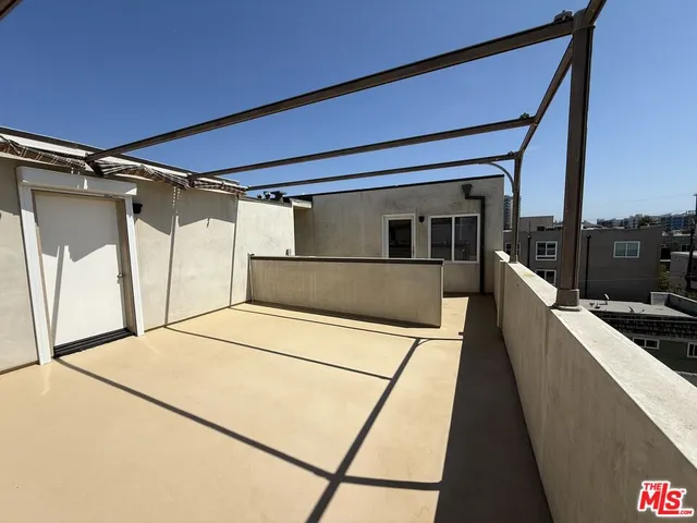 $15,000 | 2 Catamaran Street, Unit 3, Marina del Rey, CA 90292