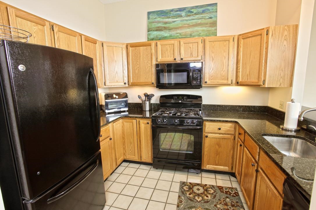 195 Mann Road, Unit 9 Wilmington, VT 05363 - Photo 12 of 28 Gallery Image 12