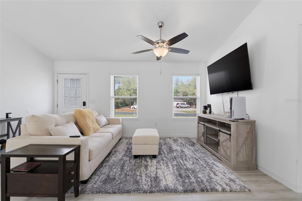 15989 Southwest 29th Court Road Ocala, FL 34473 - Photo 14 of 31