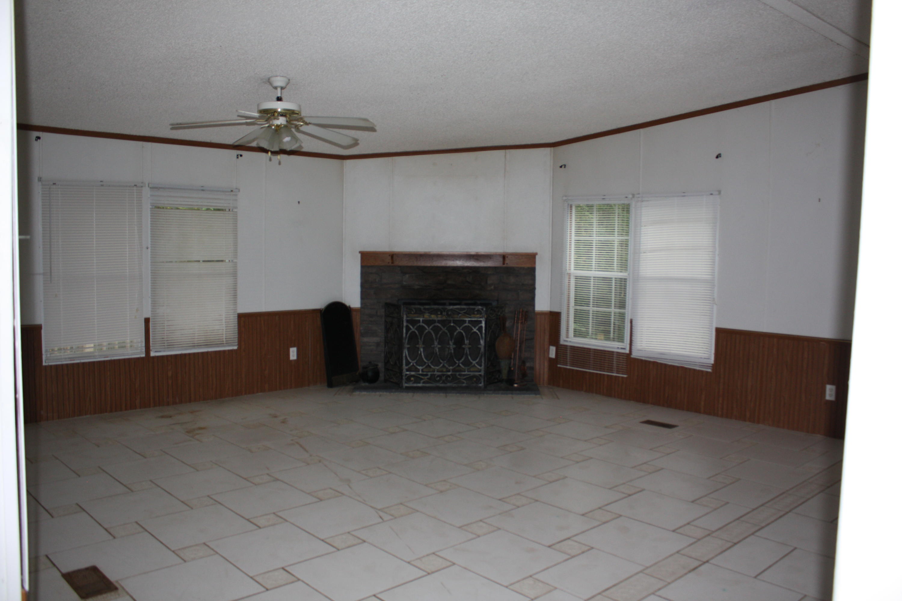 5014 Beaver Road Crossville, TN 38572 - Photo 5 of 12 IMG_3504