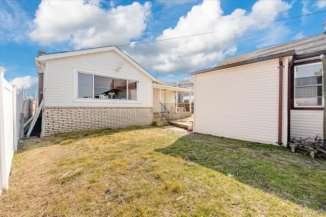 $850,000 | 214 Beach 3rd Street | Far Rockaway