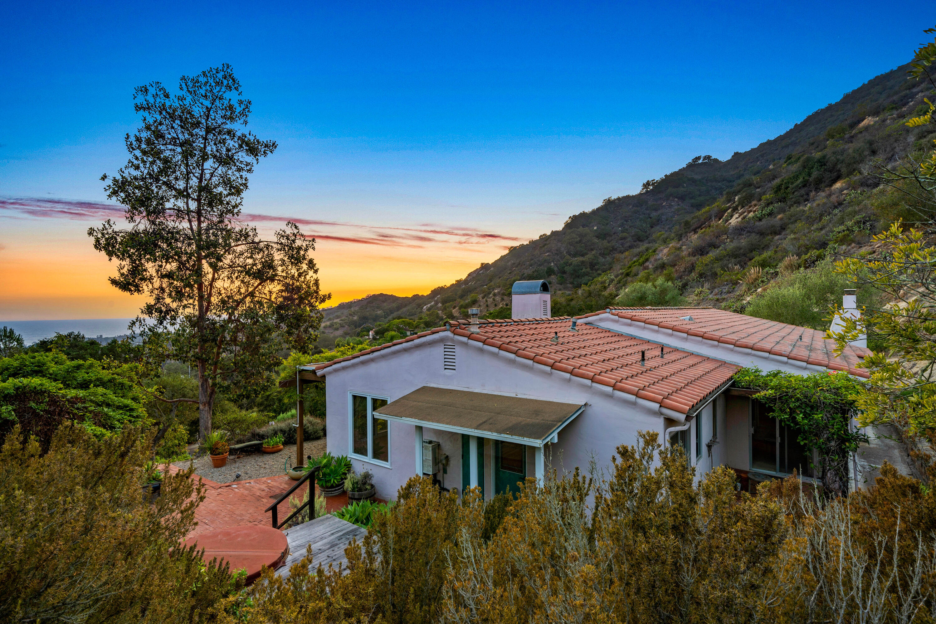1986 Arriba Street Carpinteria, CA 93013 - Photo 5 of 25 a view of a house with a yard