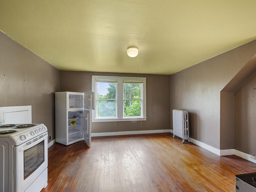 5 West Street Waterville, ME 04901 - Photo 26 of 29 2nd Floor kitchenette