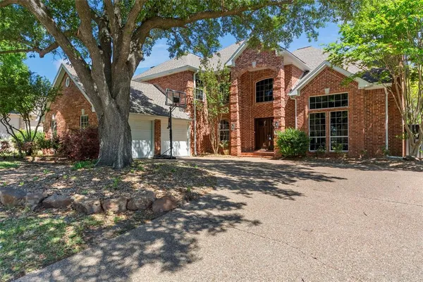 $550,000 | 917 Hills Creek Drive, McKinney, TX 75072