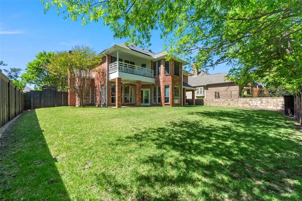 $550,000 | 917 Hills Creek Drive, McKinney, TX 75072
