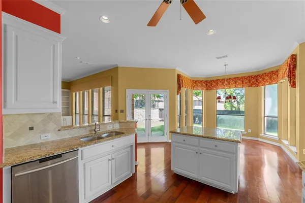 $550,000 | 917 Hills Creek Drive, McKinney, TX 75072