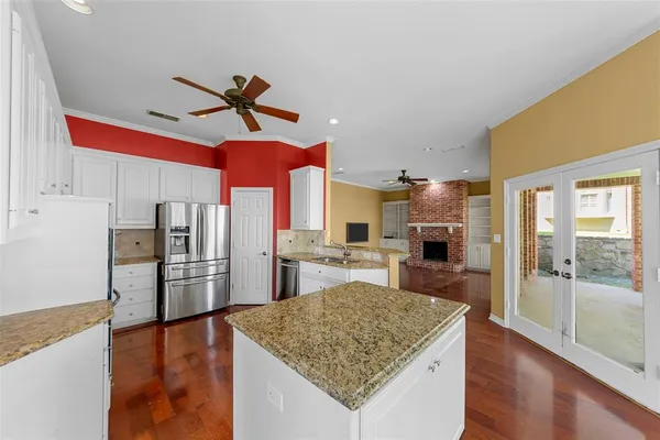 $550,000 | 917 Hills Creek Drive, McKinney, TX 75072