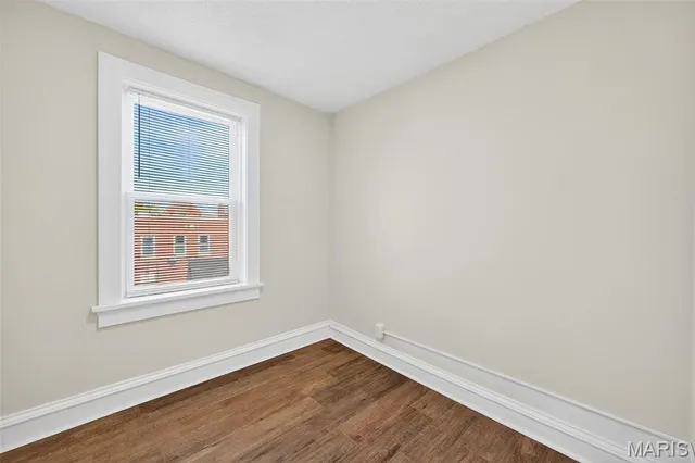 $1,350 | 5803 South Kings Highway Boulevard, Unit 2N, St. Louis, MO 63109