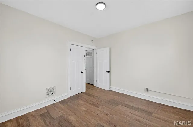 $1,350 | 5803 South Kings Highway Boulevard, Unit 2N, St. Louis, MO 63109