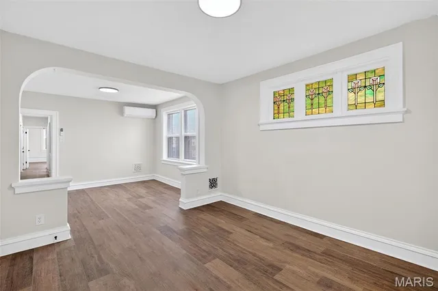 $1,350 | 5803 South Kings Highway Boulevard, Unit 2N, St. Louis, MO 63109