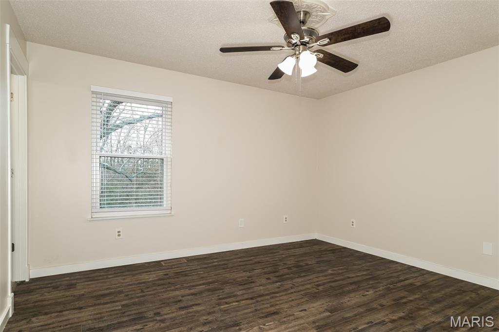 2557 Tricia Lane High Ridge, MO 63049 - Photo 8 of 17