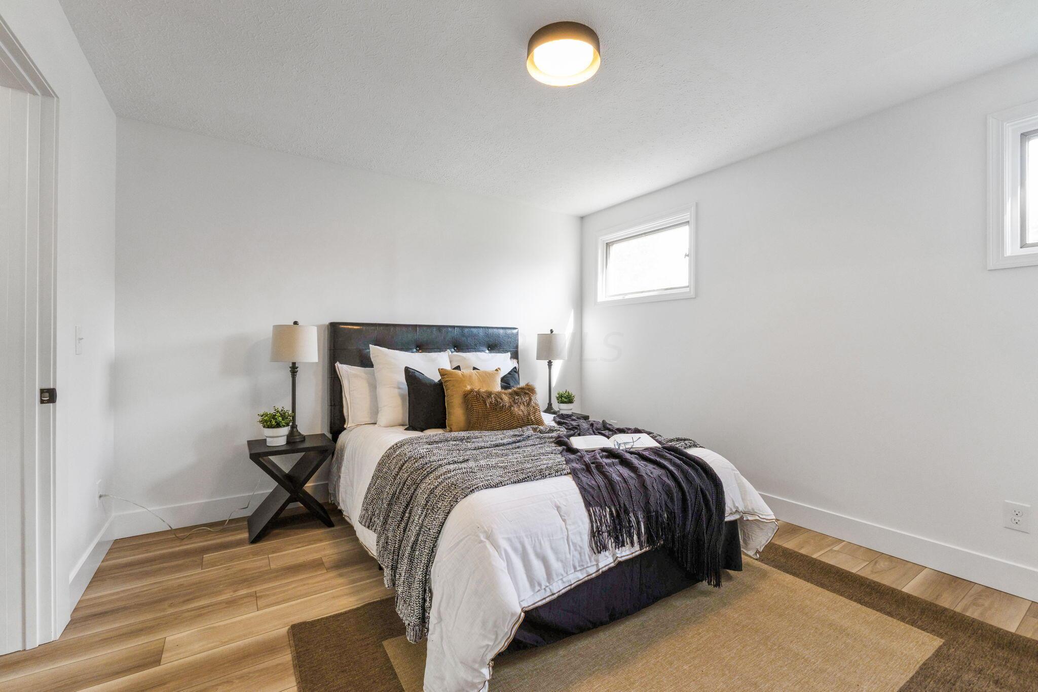 2527 Cranford Road Columbus, OH 43221 - Photo 23 of 40 2527 Cranford (Interior)-25