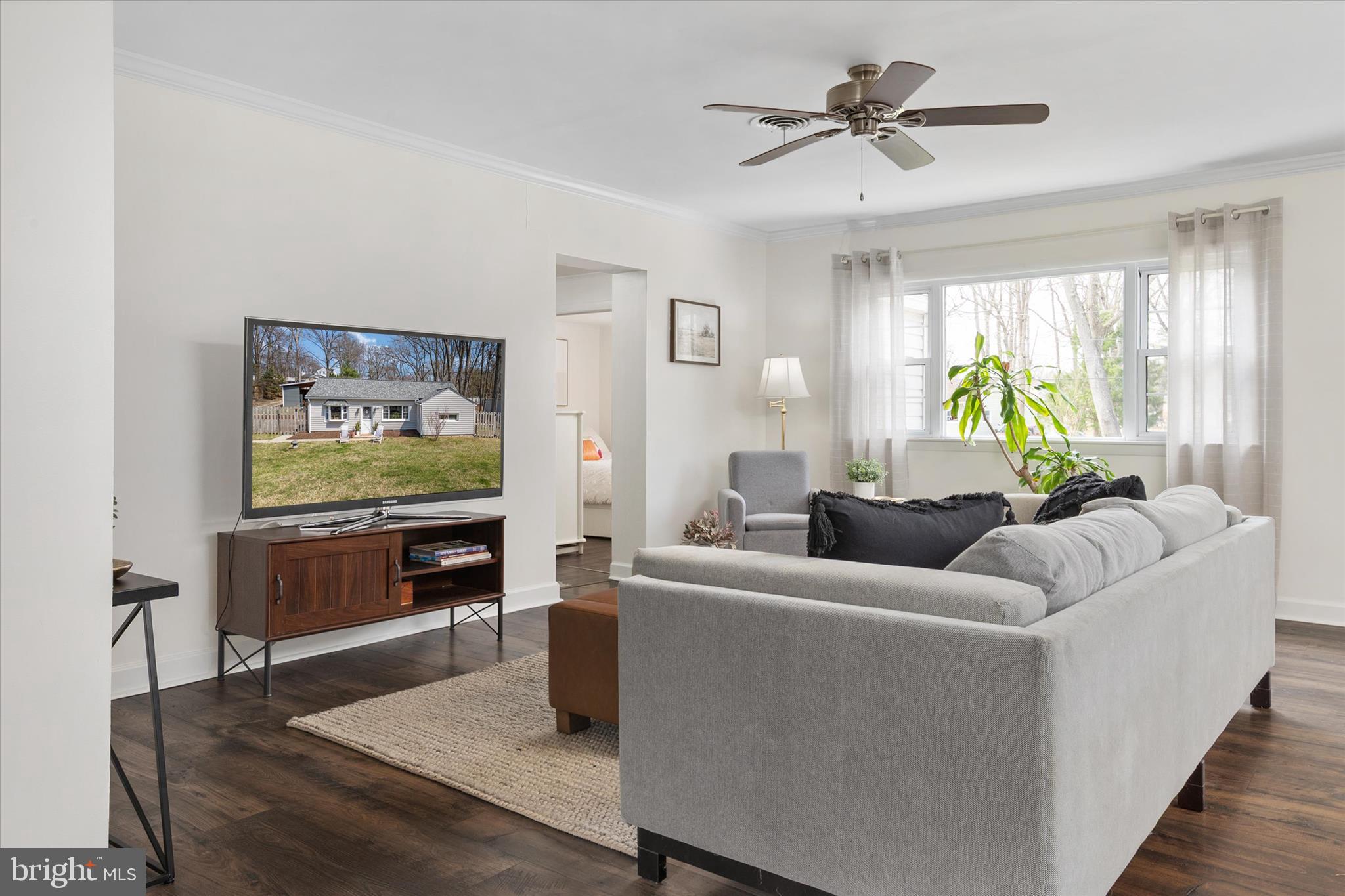 8349 Elm Road Millersville, MD 21108 - Photo 15 of 52 Family Room