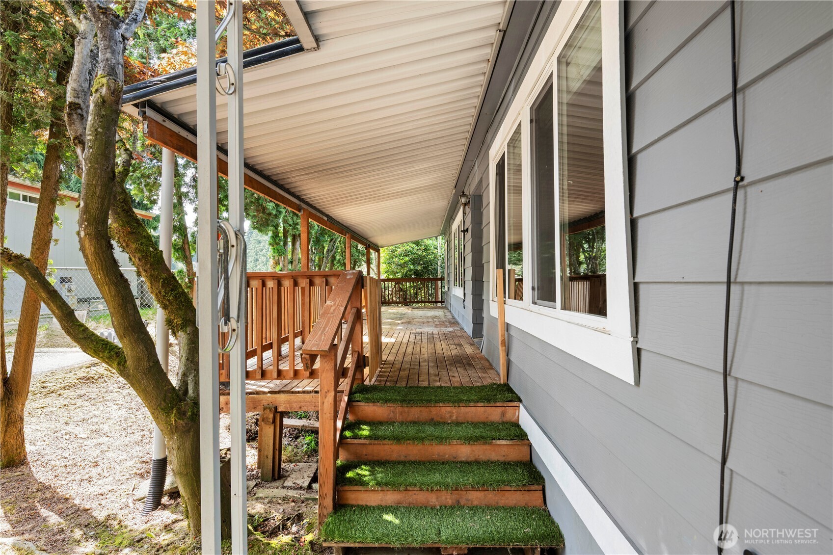 7701 Hardeson Road, Unit 100 Everett, WA 98203 - Photo 4 of 32
