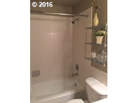 345 Southwest Martin Road White Salmon, WA 98672 - Photo 23 of 26 Gallery Image 23
