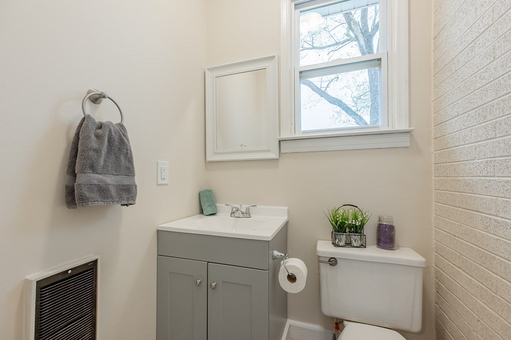 962 Five Forks Road Stuart, VA 24171 - Photo 21 of 52 Gallery Image 21