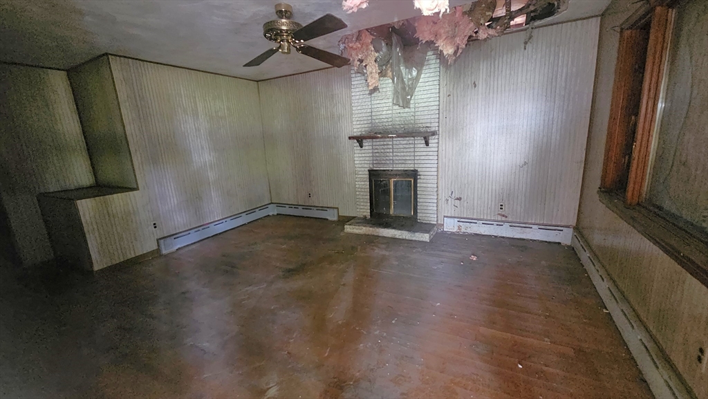 181 Freeman Terrace Springfield, MA 01104 - Photo 8 of 24