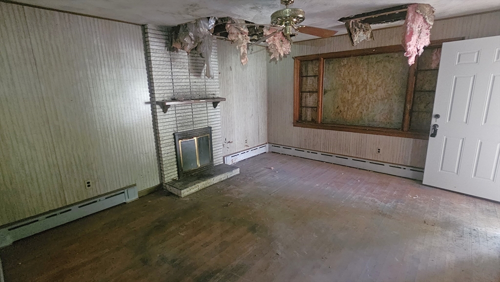 181 Freeman Terrace Springfield, MA 01104 - Photo 9 of 24