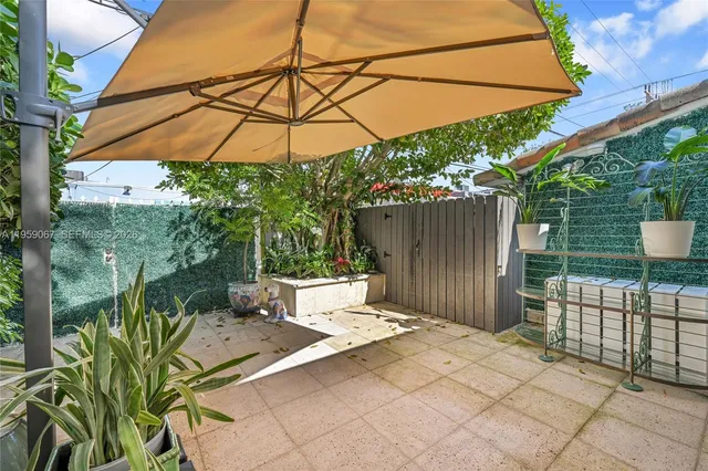 a outdoor view with a sitting space