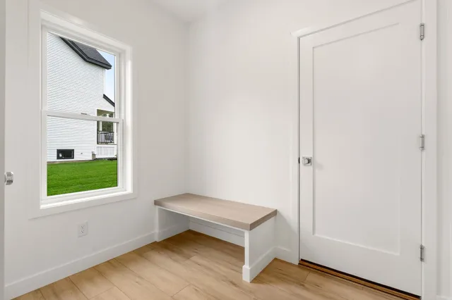 $999,900 | 19 Lily Lane, Londonderry, NH 03053