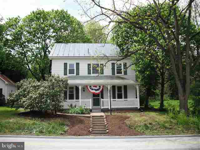 456 Burnt House Road Carlisle, PA 17015 - Photo 2 of 17 Gallery Image 2