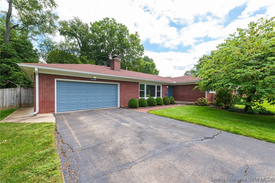 109 Tristan Road Louisville, KY 40222 - Photo 3 of 69