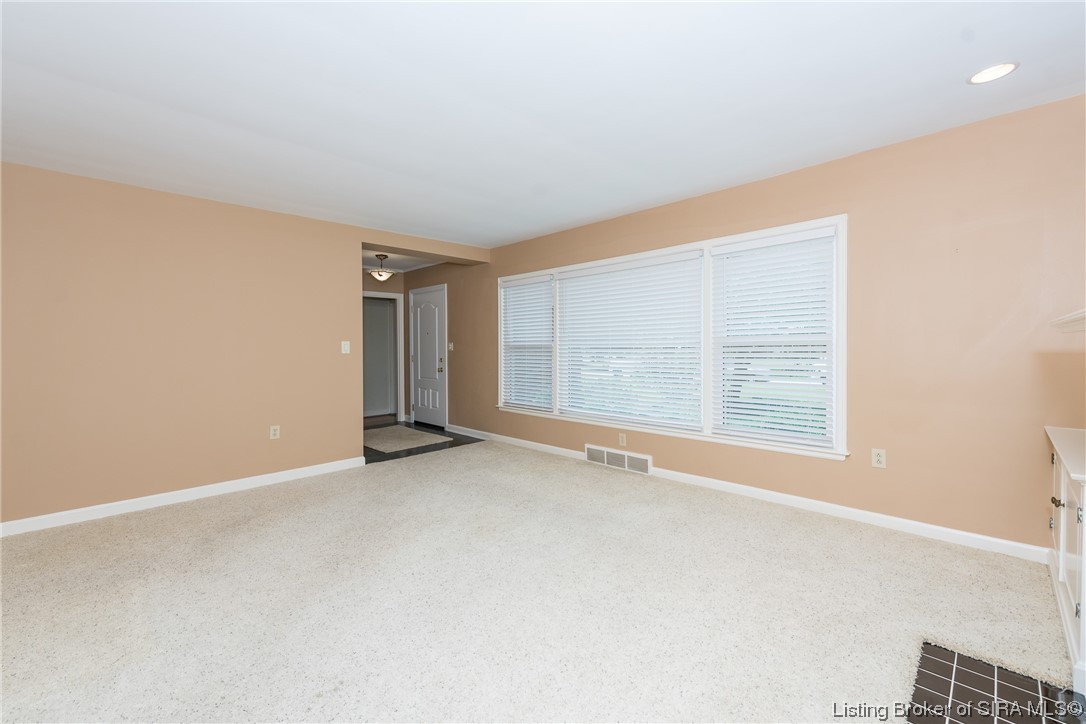 109 Tristan Road Louisville, KY 40222 - Photo 10 of 69