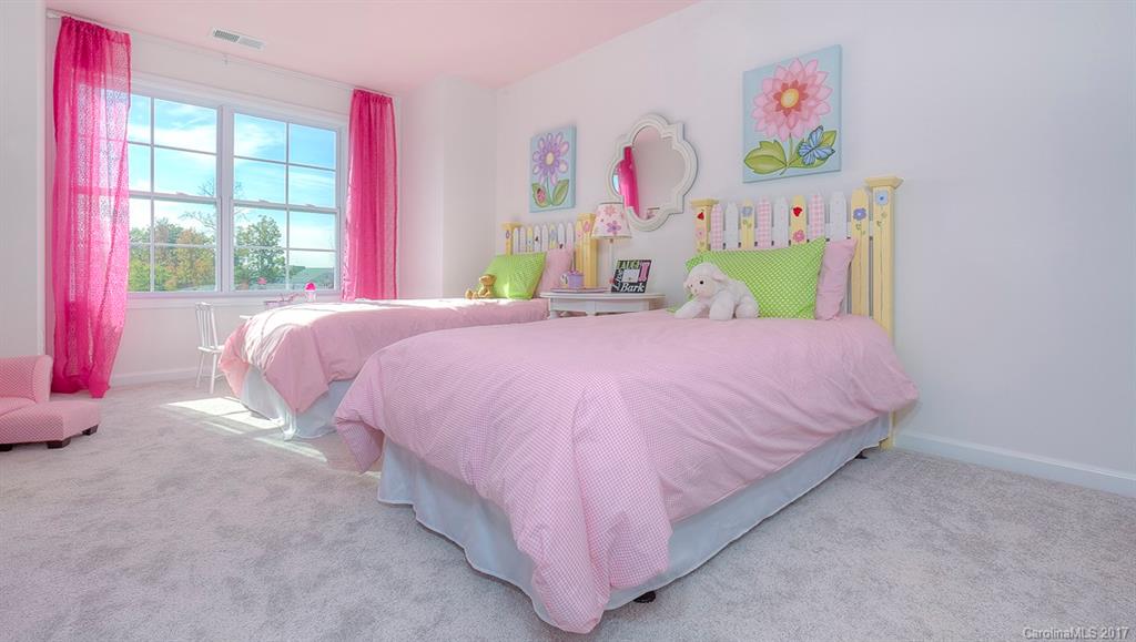 8351 Dallas Bay Road, Unit 232 Charlotte, NC 28278 - Photo 14 of 24 Gallery Image 14