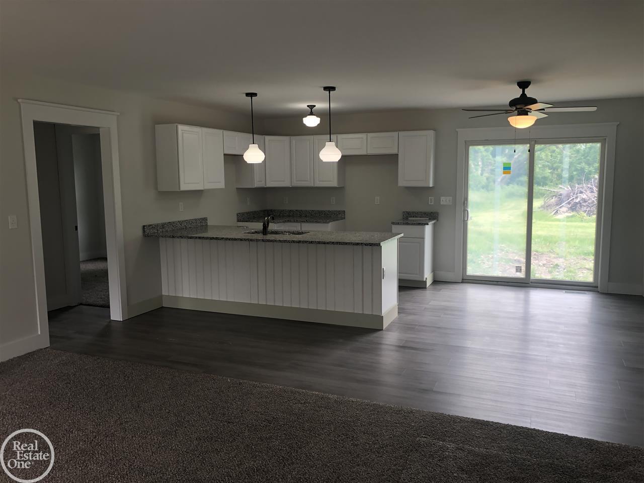 81161 Durfee Road Memphis, MI 48041 - Photo 10 of 20 50017437-10.JPG