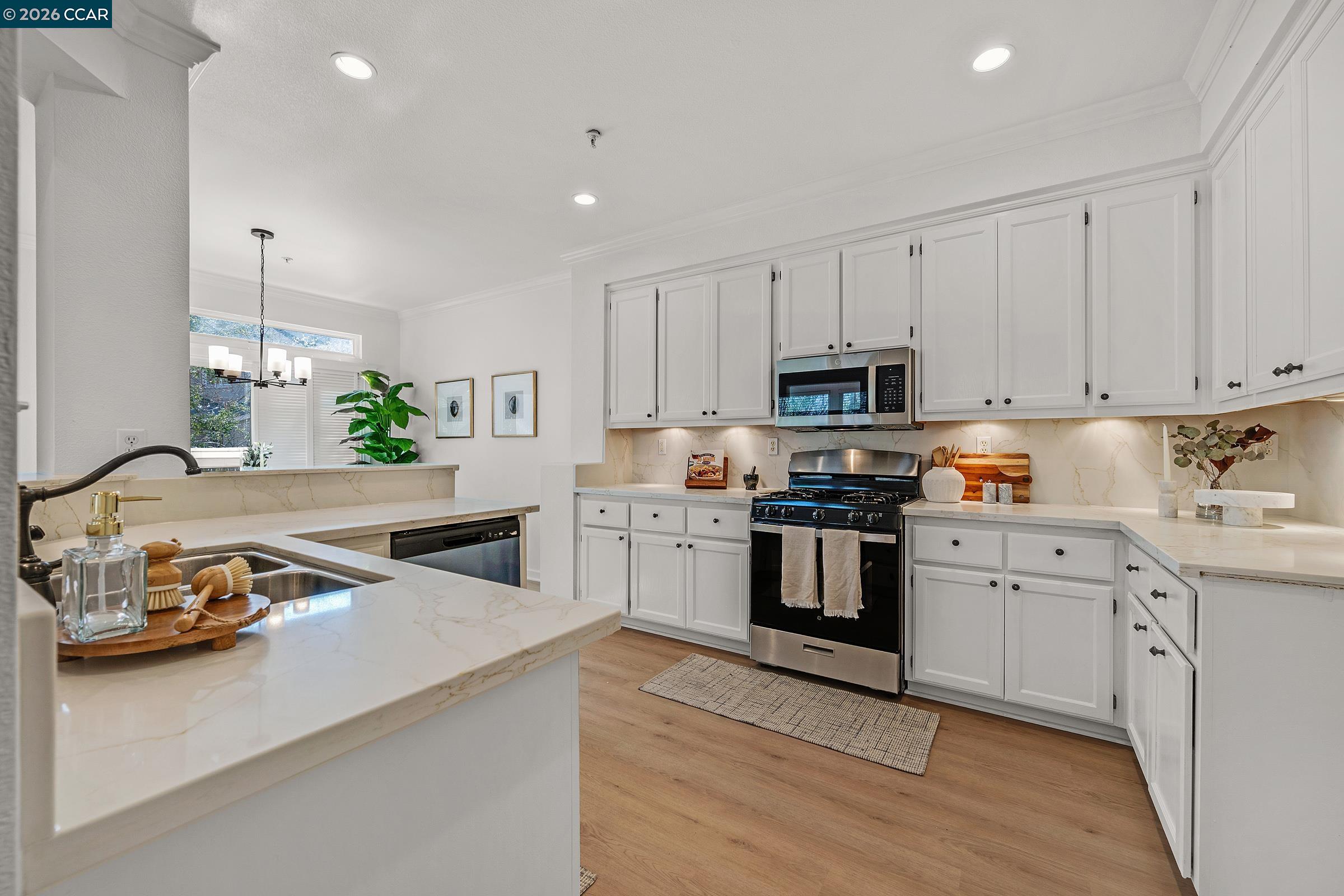 720 Sutter Creek Lane San Ramon, CA 94583 - Photo 6 of 23