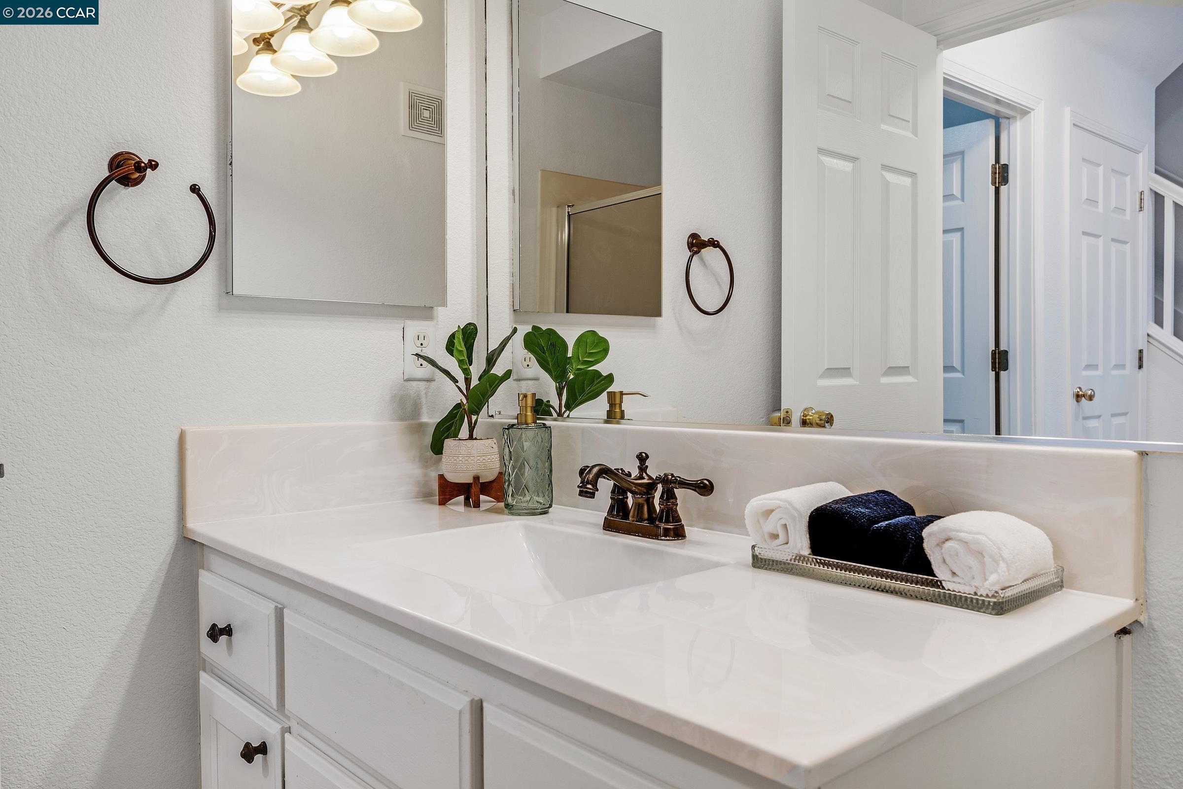 720 Sutter Creek Lane San Ramon, CA 94583 - Photo 8 of 23