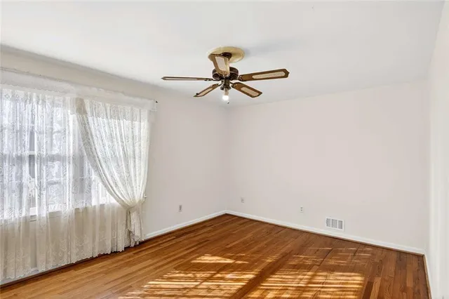 $400,000 | 5657 Bob White Circle Northwest, Lilburn, GA 30047