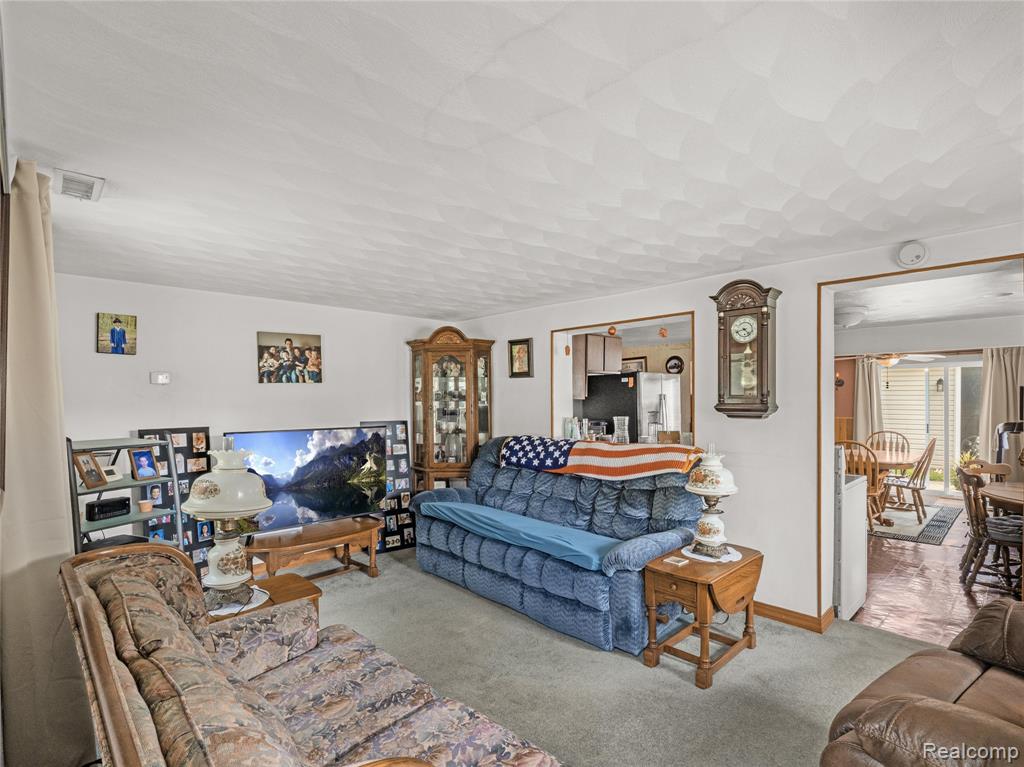 45175 Willis Road Belleville, MI 48111 - Photo 11 of 31 Gallery Image 11