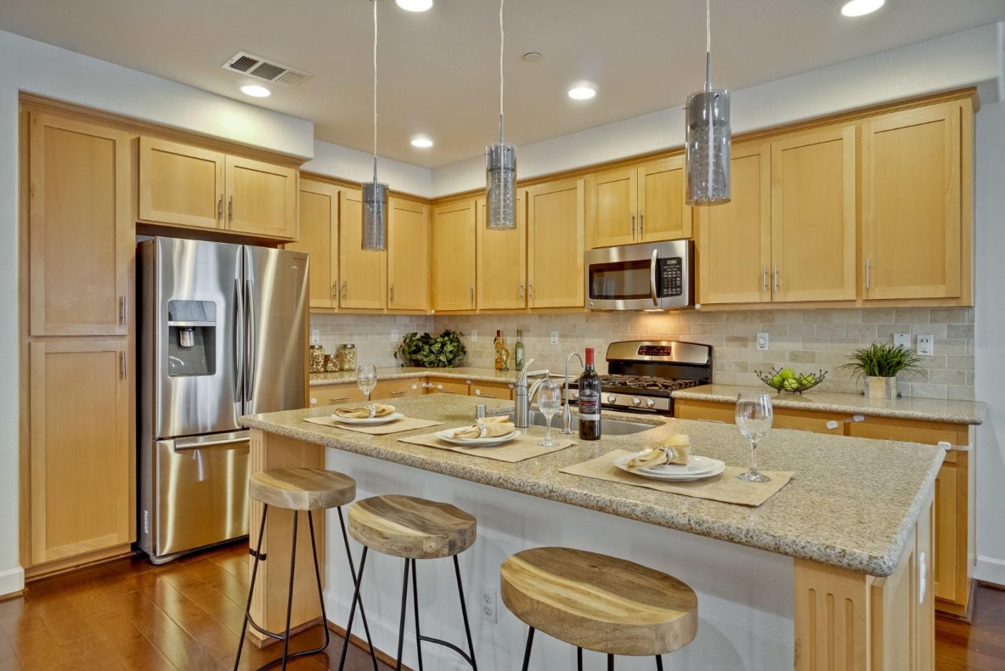 1717 Lee Way Milpitas, CA 95035 - Photo 5 of 44