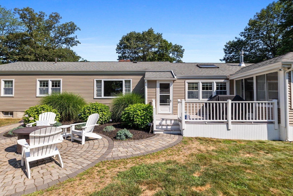 20 Dana Road Reading, MA 01867 - Photo 27 of 31 Gallery Image 27