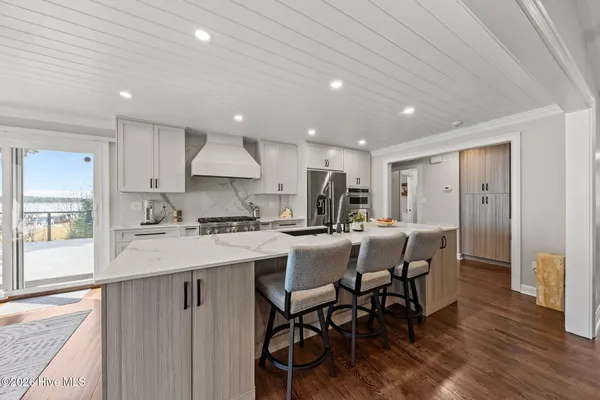 $1,470,000 | 157 Morris Drive, West End, NC 27376