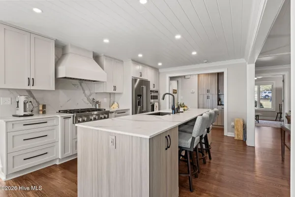 $1,470,000 | 157 Morris Drive, West End, NC 27376
